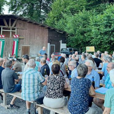 Kein Abriss und kein Neubau der Waldhütte