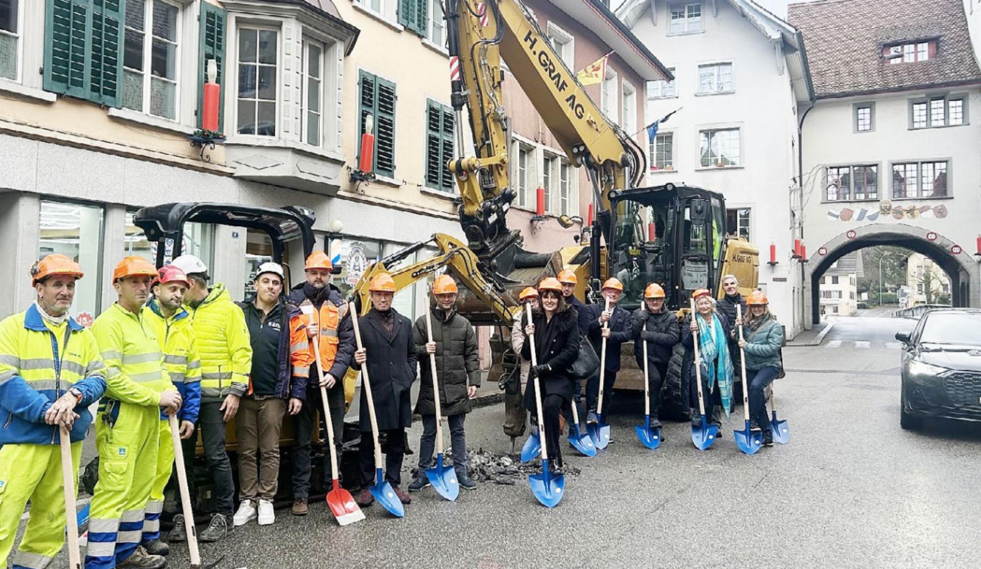 Die Bagger starten in letzter Minute - Das Bild wird blockiert. – Möglicherweise durch einen aktiven Adblocker.