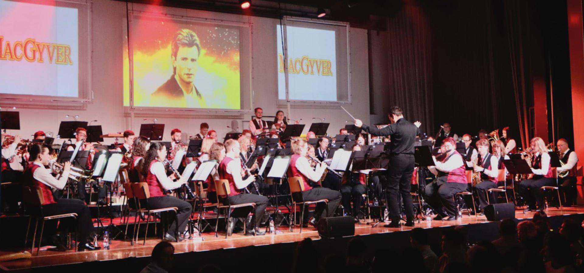 Jahreskonzert des Musikvereins Niederwil: Eine Reise durch den Gotthard zum Mond - Das Bild wird blockiert. – Möglicherweise durch einen aktiven Adblocker.