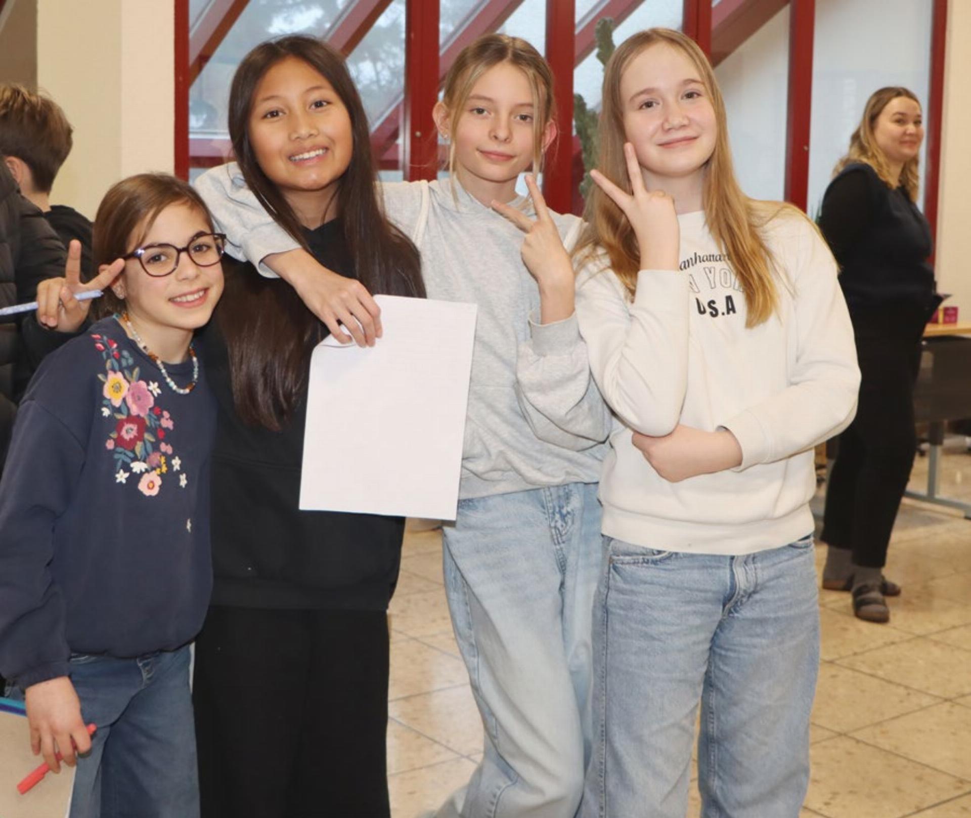 Geschichtencafé zog alle in seinen Bann - Das Bild wird blockiert. – Möglicherweise durch einen aktiven Adblocker.