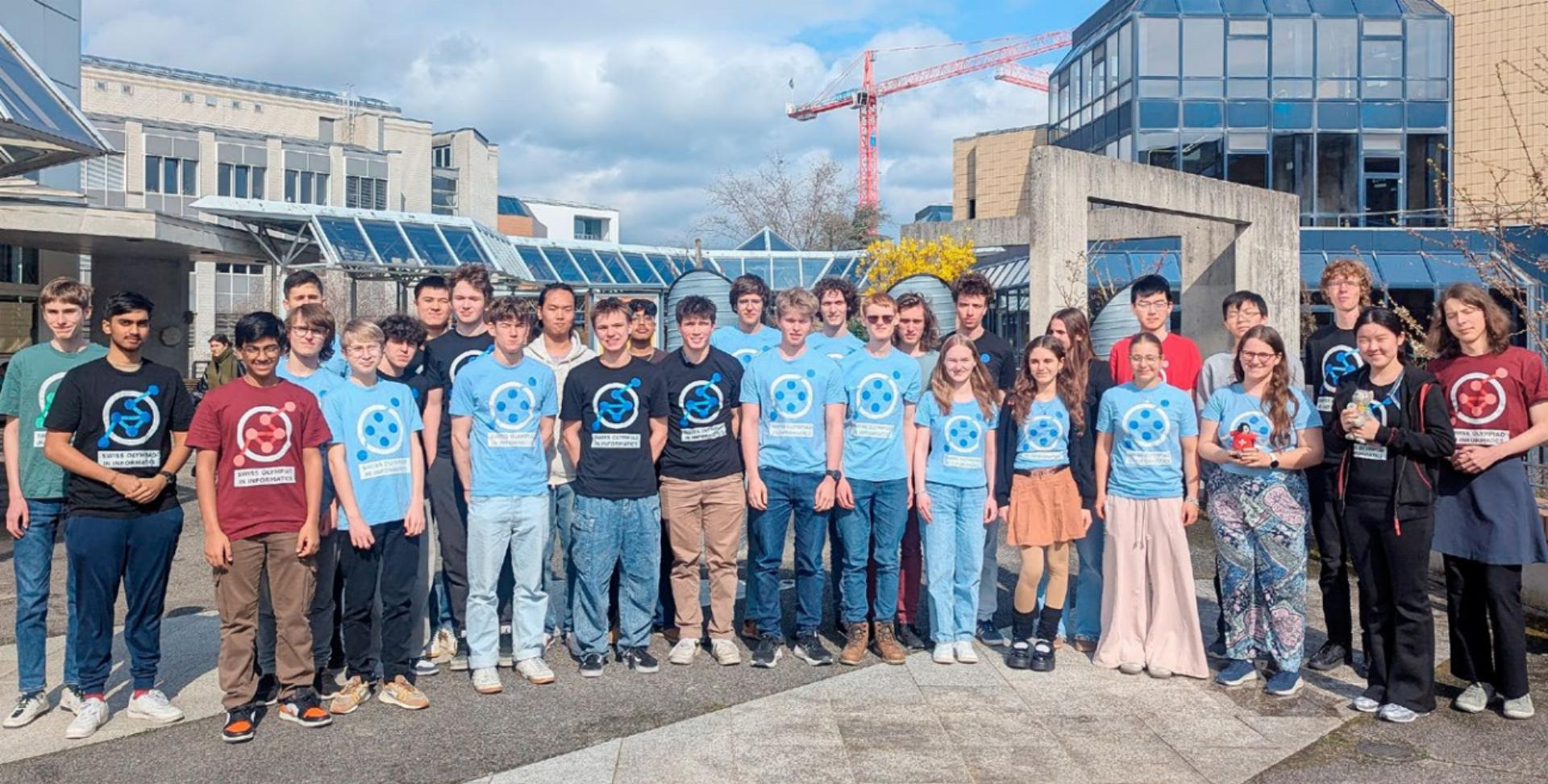 Programmieren für die Olympiade - Das Bild wird blockiert. – Möglicherweise durch einen aktiven Adblocker.