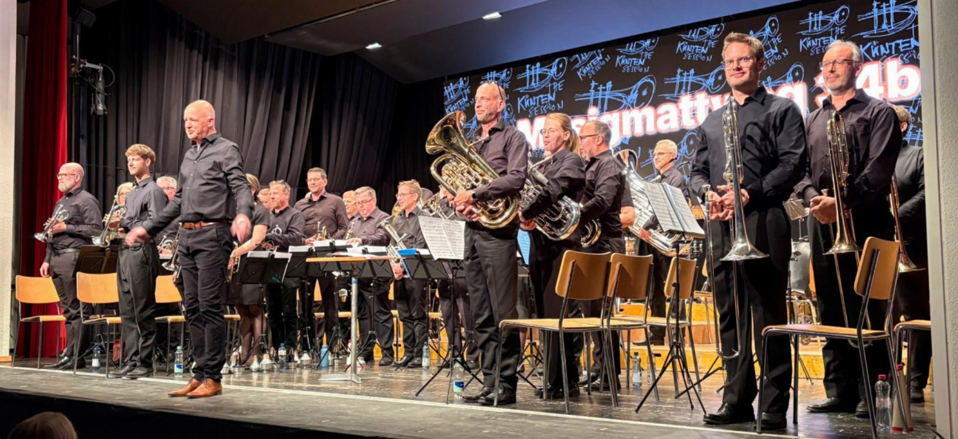 Türe auf zum «Musigmattweg 34b» - Das Bild wird blockiert. – Möglicherweise durch einen aktiven Adblocker.