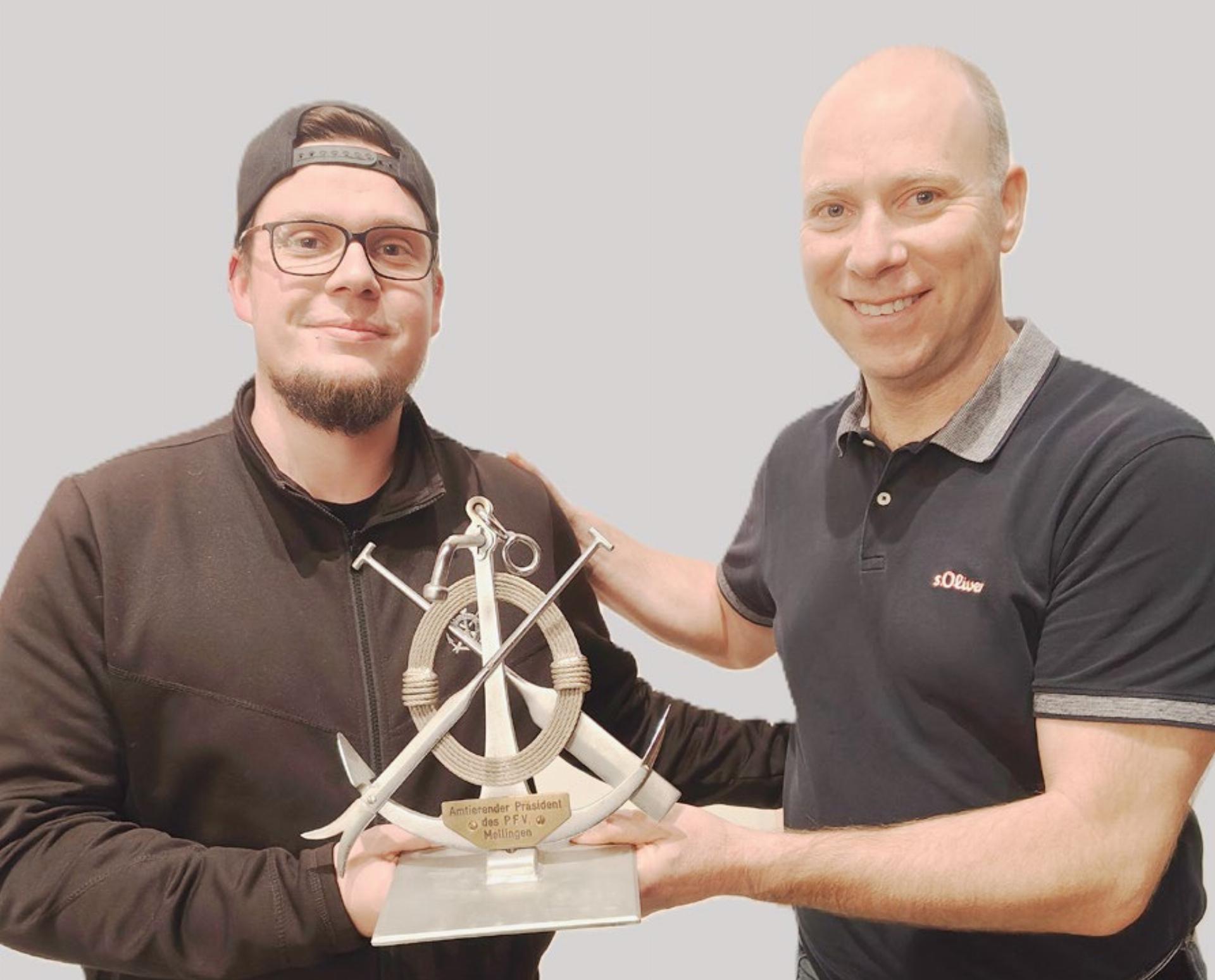 Generationenwechsel bei den Pontonieren - Das Bild wird blockiert. – Möglicherweise durch einen aktiven Adblocker.