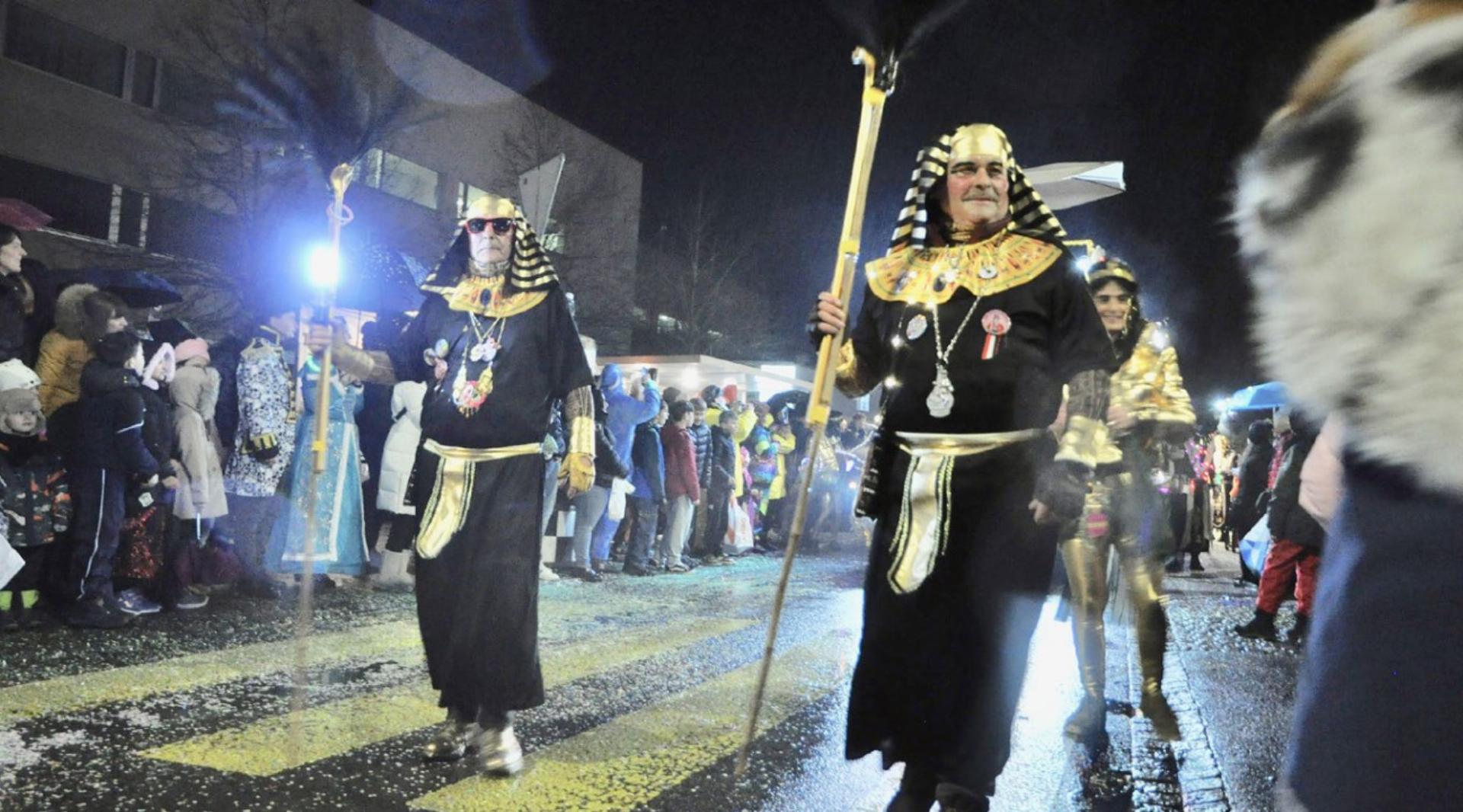 Spannender Mellinger Nachtumzug - Das Bild wird blockiert. – Möglicherweise durch einen aktiven Adblocker.