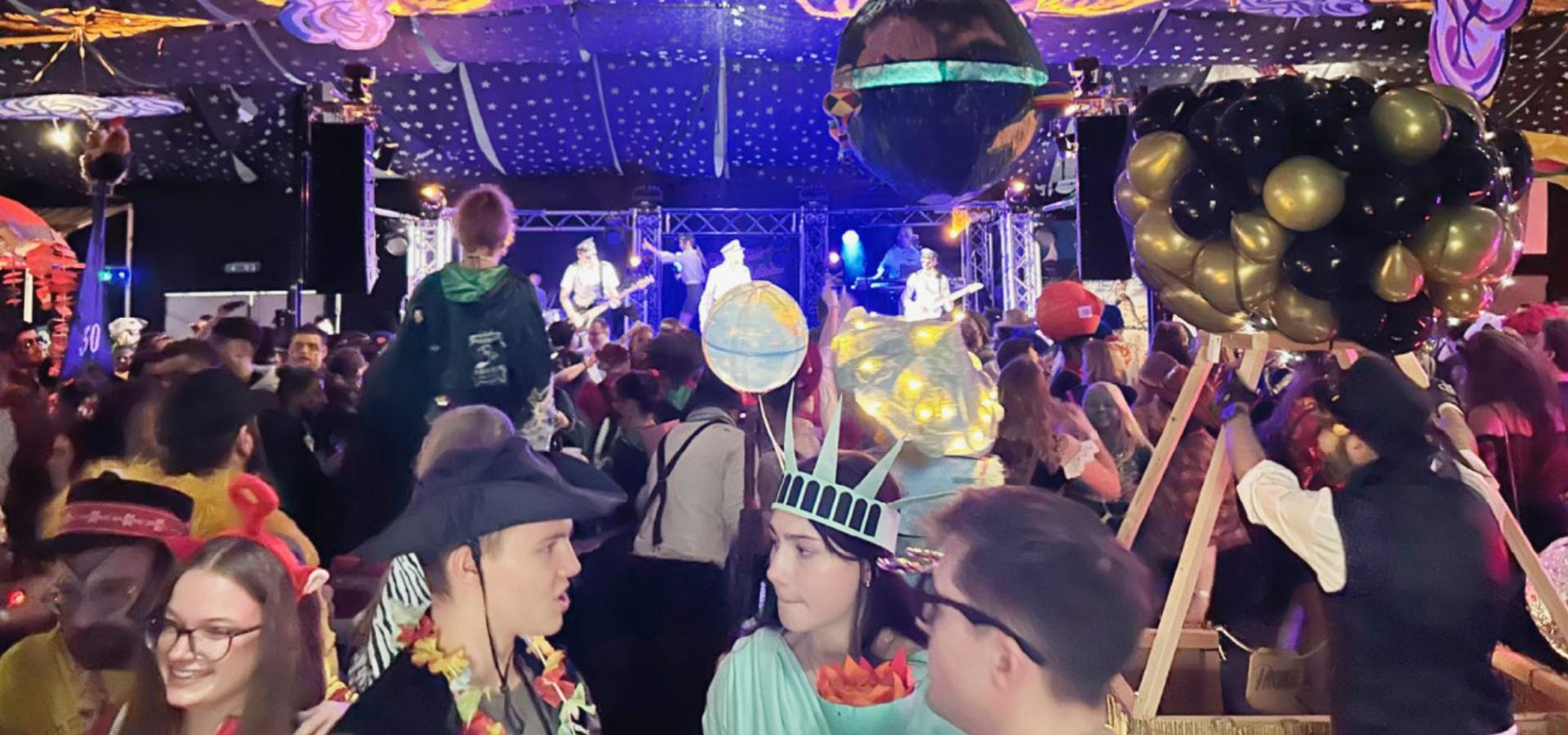 Hinterbächli-Ball: Im Fokus steht die Sicherheit - Das Bild wird blockiert. – Möglicherweise durch einen aktiven Adblocker.