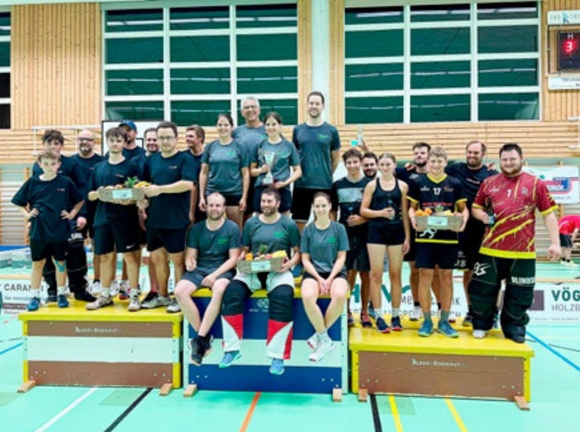 Erstes Firmen-Plausch-Turnier im Unihockey - Das Bild wird blockiert. – Möglicherweise durch einen aktiven Adblocker.