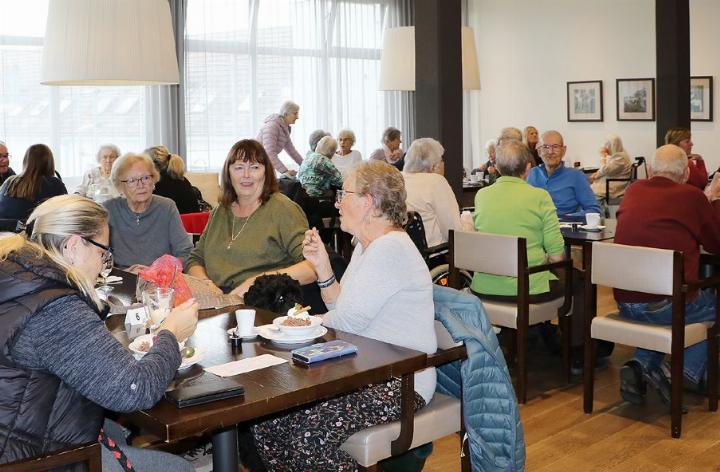 Es ergaben sich viele schöne Begegnungen am Buechbergfäscht. Fotos: zVg