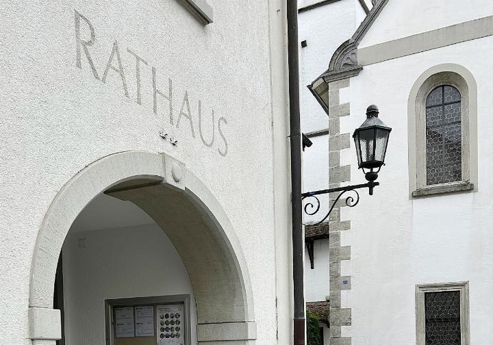 In der Bauverwaltung, im Erdgeschoss des Rathauses, bleibt kein Stein auf dem anderen. Foto: Archiv, hhs