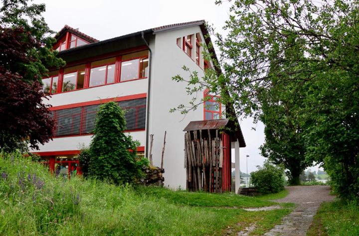 Die Wohlenschwiler Schulzimmer sollen schon bald mit LED-Licht ausgestattet werden. Foto: Archiv