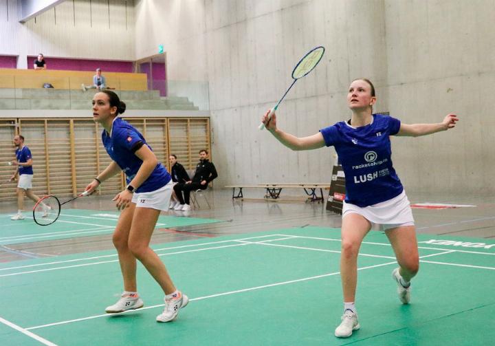 Ronja Stern im Damen-Doppel mit Yasmin Hamza. Fotos: zVg
