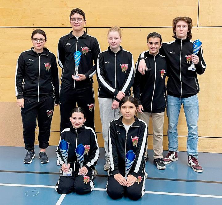 Die erfolgreiche Delegation der Mellinger «Arena» konnte sich an den Aargauer Meisterschaften gleich sechs Medaillen erkämpfen. Foto: zVg