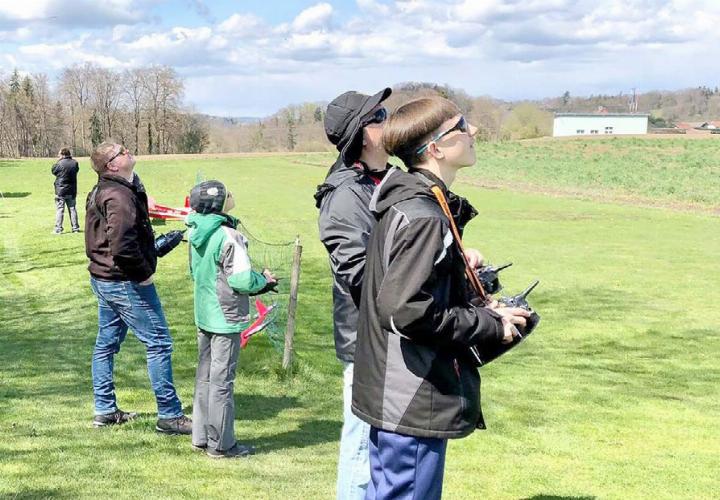 Der Modellflugsportverein Stetten wird heimatlos. Auch der Nachwuchs wird nicht mehr fliegen können. Der Modellflugsportverein Stetten wird heimatlos. Auch der Nachwuchs wird nicht mehr fliegen können.