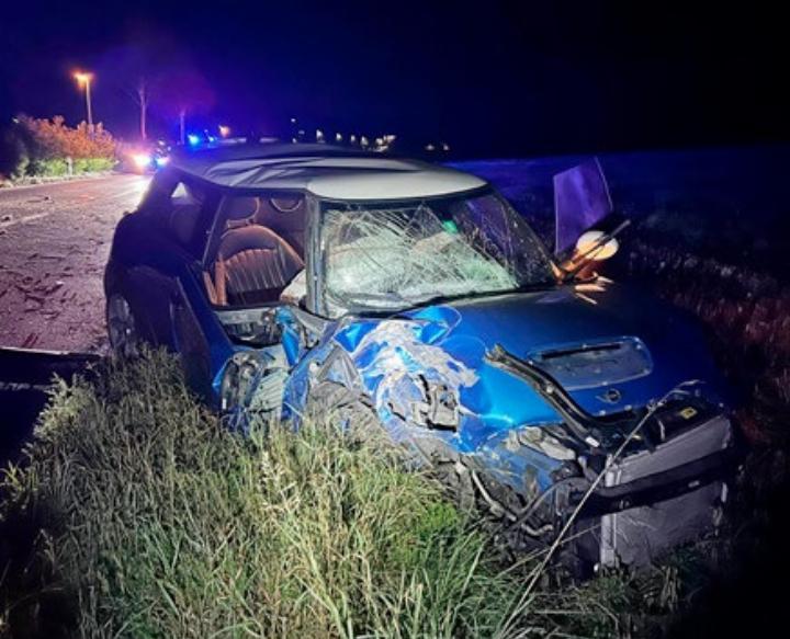 Der Mini erlitt Totalschaden. Foto: Kapo Aargau