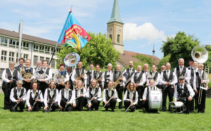 Die Harmoniemusik Rohrdorf am Musiktag in Sulz. Foto: Roman Plessl