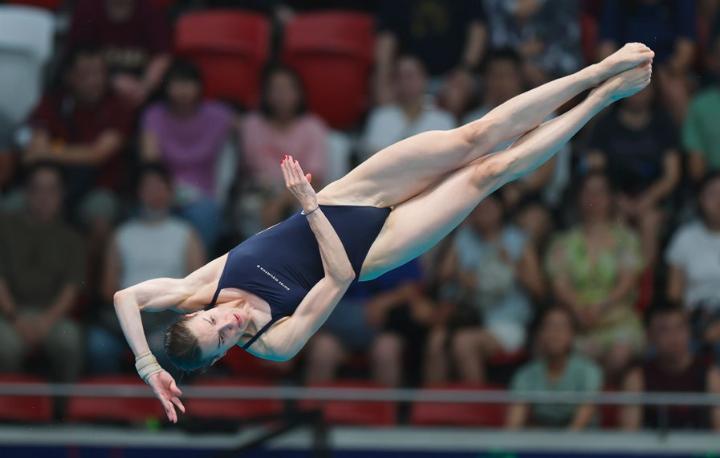 Die Wasserspringerin Michelle Heimberg aus Fislisbach ist eine der sechs Nominierten für den Titel der Aargauer Sportlerin bzw. des Aargauer Sportlers des Jahres 2025. Foto: zVg