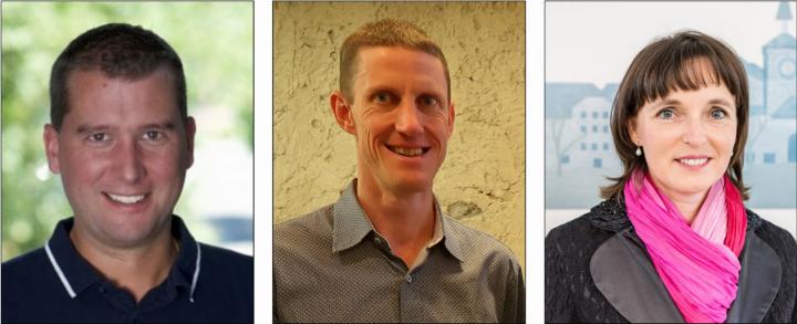 Roger Fessler (l.) stellte den angenommenen Rückweisungsantrag an der Sommer-Gmeind. Martin Rubi (Mitte) unterstützte diesen. Beide wurden kürzlich von Stadtpräsidentin Györgi Schaeffer (r.) eingeladen. Fotos: Archiv Roger Fessler (l.) stellte den angenommenen Rückweisungsantrag an der Sommer-Gmeind. Martin Rubi (Mitte) unterstützte diesen. Beide wurden kürzlich von Stadtpräsidentin Györgi Schaeffer (r.) eingeladen. Fotos: Archiv