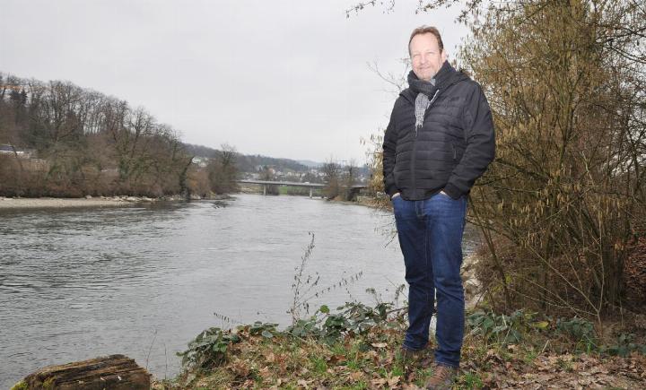 Den malerischen Reussabschnitt pachtet der Fischereiverein nicht vom Kanton, sondern von der Gemeinde Mellingen. Heute werden dort kaum noch Forellen gefangen, sagt Vereinspräsident Reto Lindinger. Foto: ml/Archiv