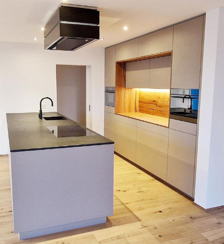 Jede Küche ein Unikat mit der Berücksichtigung auf individuelle Kundenwünsche. Beratung, Gestaltungsvorschläge, Planung sowie Bauführung und Koordination aller Handwerker durch nerozzi   rösch.