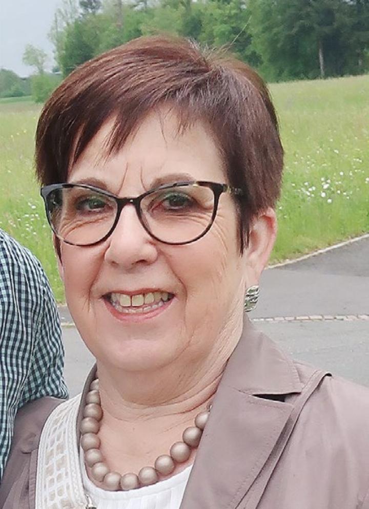 Marlis Töngi engagiert sich auf vielfältige Arten in Niederwil. Foto: mbe