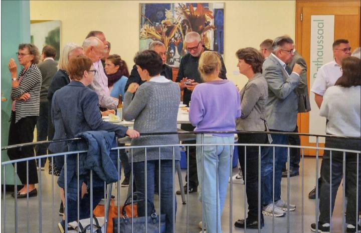 Treffen der Vorstandsmitglieder von Baden Regio, welchem Exekutivmitglieder (Gemeinde- oder Stadträte) aller Mitgliedsgemeinden angehören, mit den elf Parlamentarierinnen und Parlamentariern aus dem Raum Baden. Foto: zVg