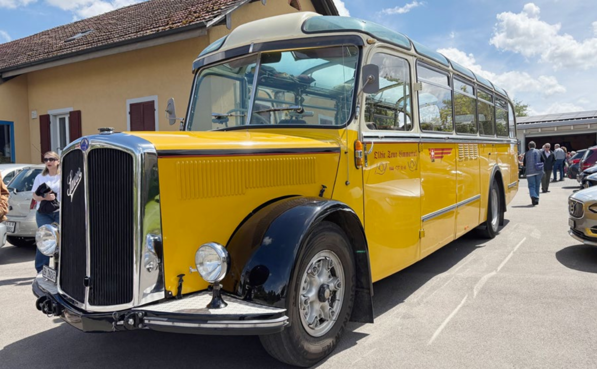 Mit dem Oldtimer-Bus auf Zeitreise - Das Bild wird blockiert. – Möglicherweise durch einen aktiven Adblocker.