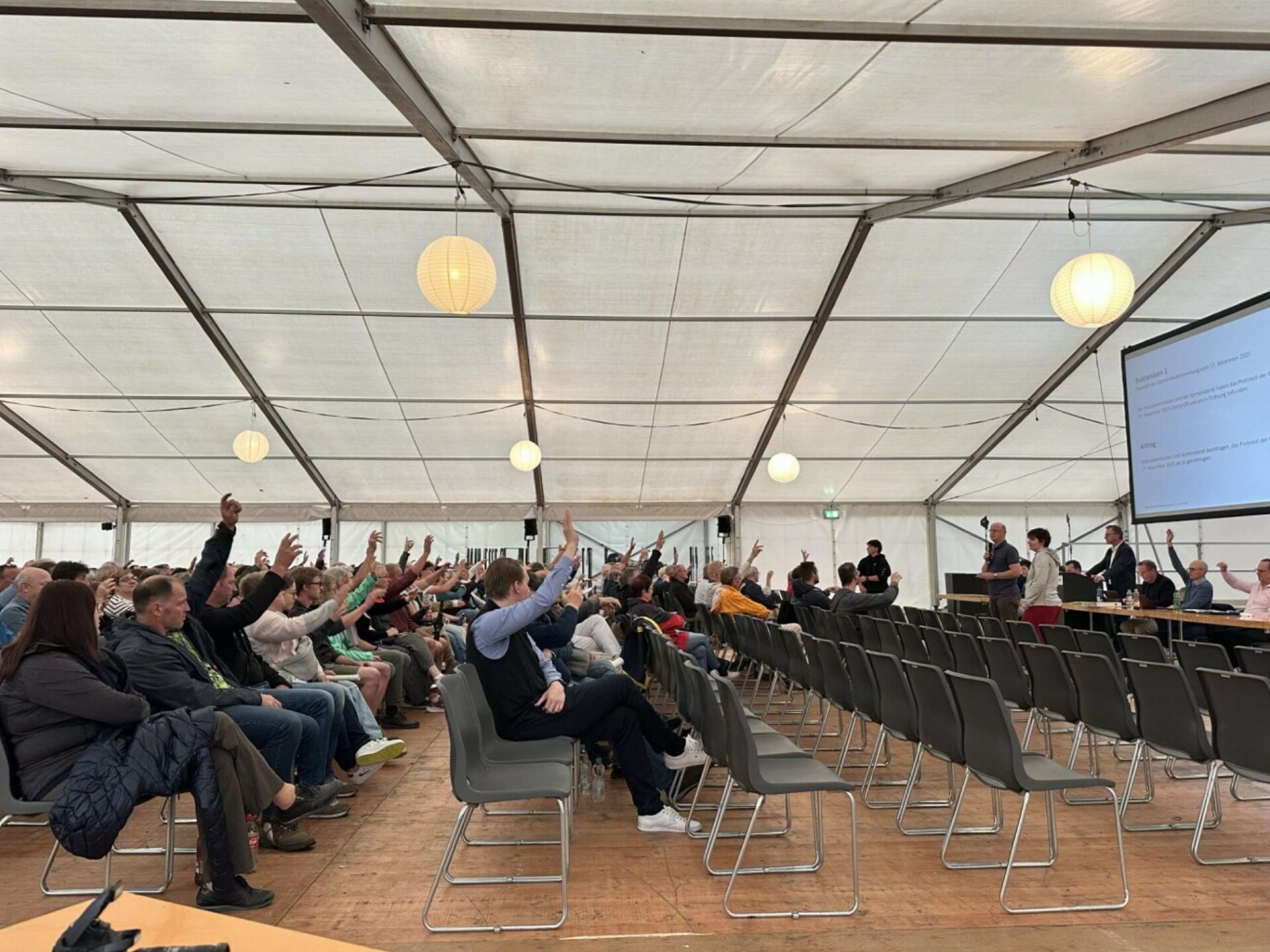 Klares Ja zum Reusssteg in Künten - der Gemeindeammann bittet Gegner, auf Referendum zu verzichten - Das Bild wird blockiert. – Möglicherweise durch einen aktiven Adblocker.