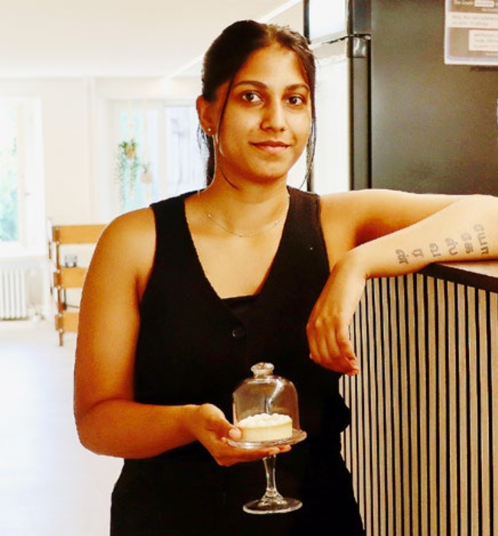 Briththa Yokeswaran ist die Chefin des Café Mirror in Mellingen. Foto: Archiv Briththa Yokeswaran ist die Chefin des Café Mirror in Mellingen. Foto: Archiv