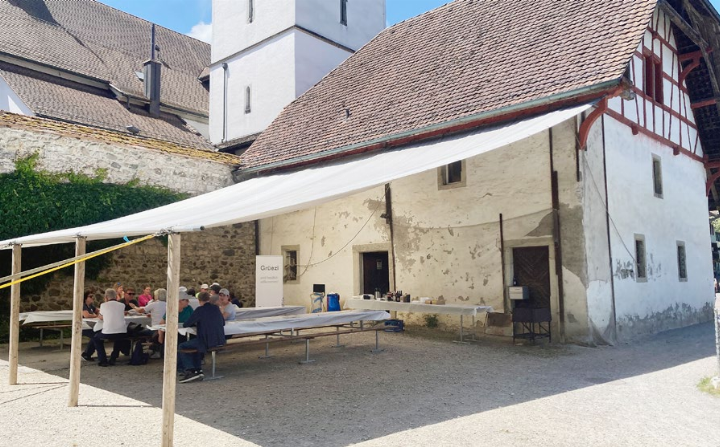 An den Sonntagen werden die Pontoniere ihr Sommer-Beizli neben ihrem Vereinslokal Spittelscheune (auf dem Bild) betreiben. Fotos: mbe An den Sonntagen werden die Pontoniere ihr Sommer-Beizli neben ihrem Vereinslokal Spittelscheune (auf dem Bild) betreiben. Fotos: mbe