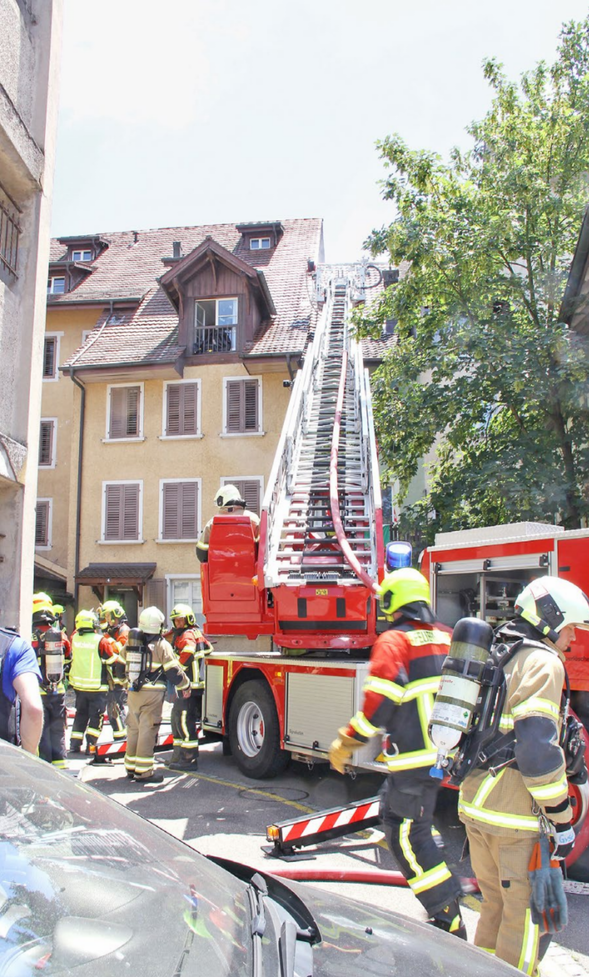 Regio Feuerwehr Mellingen übt Kritik: Freie Fahrt für Autodrehleiter nur bedingt - Das Bild wird blockiert. – Möglicherweise durch einen aktiven Adblocker.