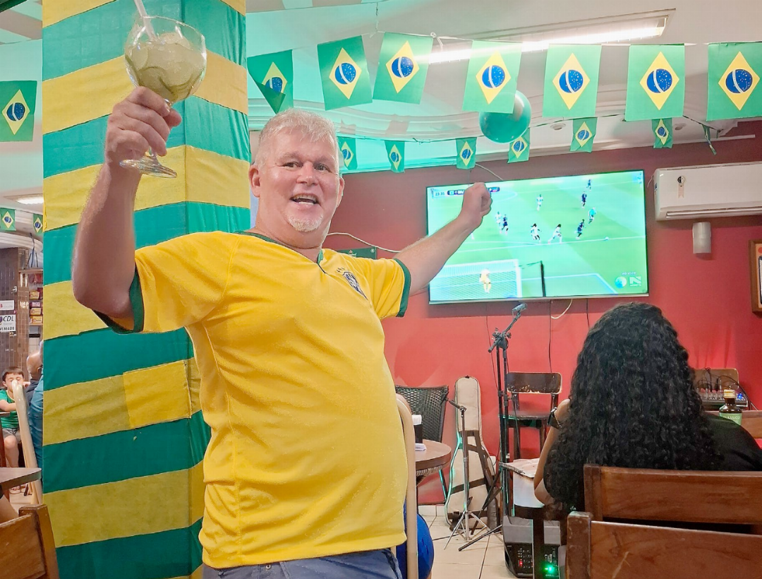 Für das Spiel der Brasilianer wechselt Bolanzki das Trikot. Fotos: bg/zVg Für das Spiel der Brasilianer wechselt Bolanzki das Trikot. Fotos: bg/zVg