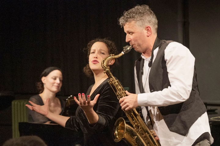 Mori, Baier und Sohn spielen am 21. August in der Alten Kirche. Foto: zVg