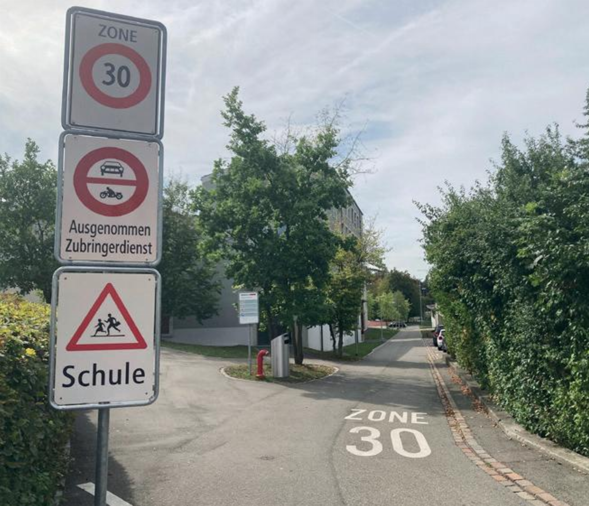Niederrohrdorf - Zeugenaufruf: Schülerin angefahren - Das Bild wird blockiert. – Möglicherweise durch einen aktiven Adblocker.