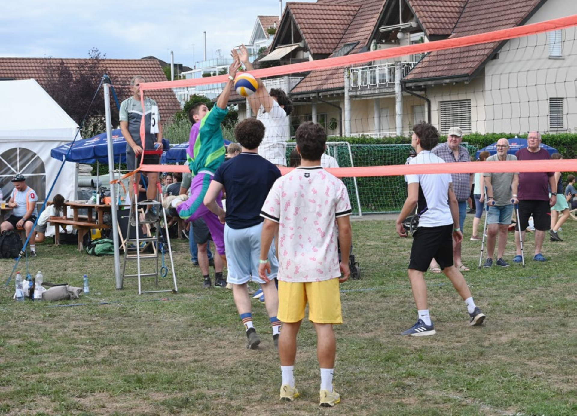 Volley-Plausch in Stetten - Das Bild wird blockiert. – Möglicherweise durch einen aktiven Adblocker.