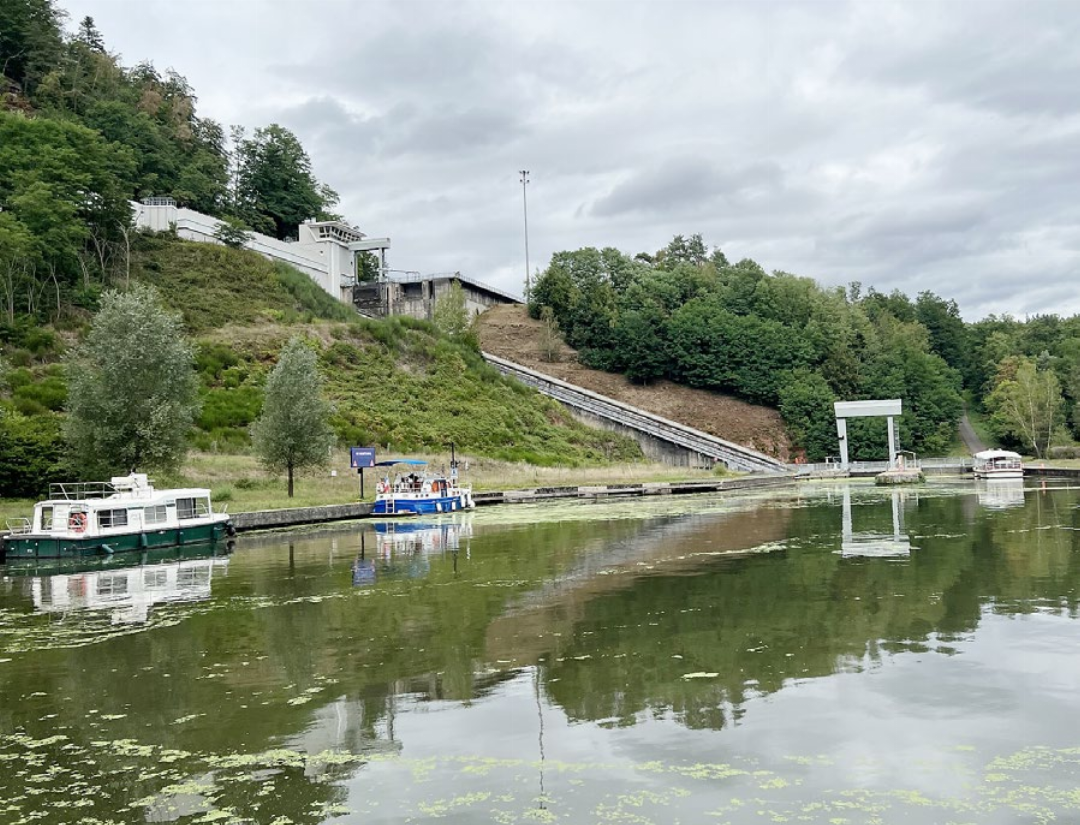 Schiffshebewerk in Querbauweise bei Saint-Louis/Arzviller. Fotos: zVg Schiffshebewerk in Querbauweise bei Saint-Louis/Arzviller. Fotos: zVg