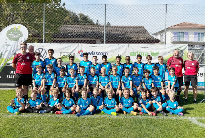 Diese Jungs und Mädchen jagten während fünf Tagen den Bällen auf der Sportanlage Riedmatt nach. Nächstes Jahr wird das Camp im Juli wiederholt. Es gibt auch Camps in Niederrohrdorf und Bremgarten. Fotos: zVg